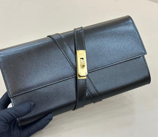 SS 2026 Shiny Leather Clutch