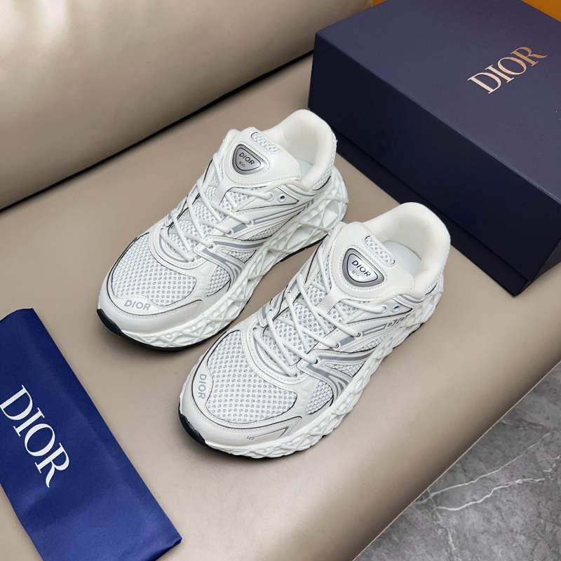 Premium Tech-Runner Sneakers