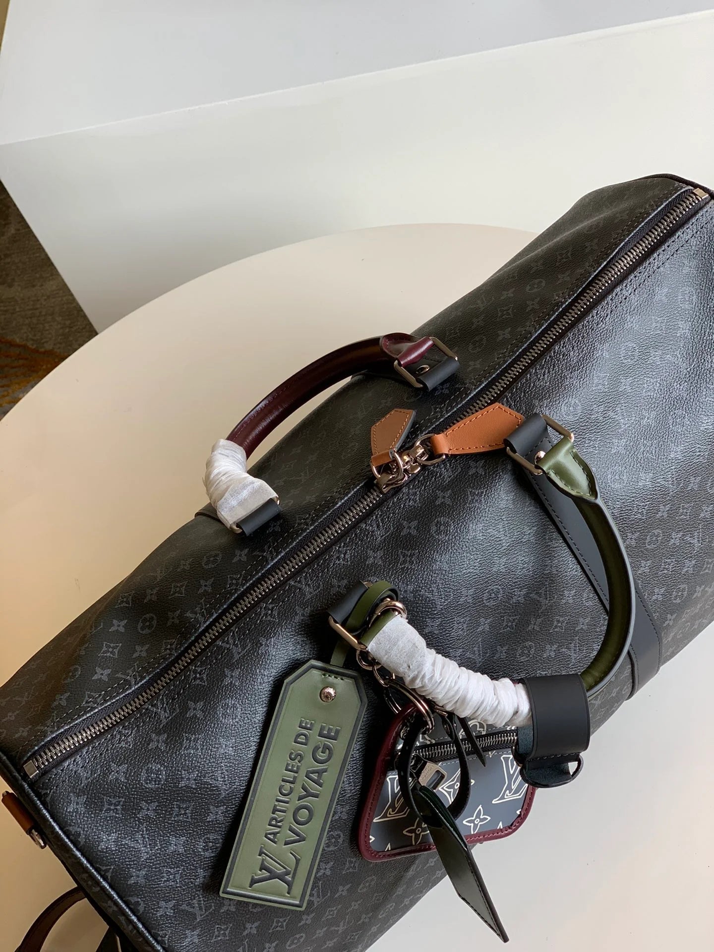 Keepall Bandoulière Travel Bag