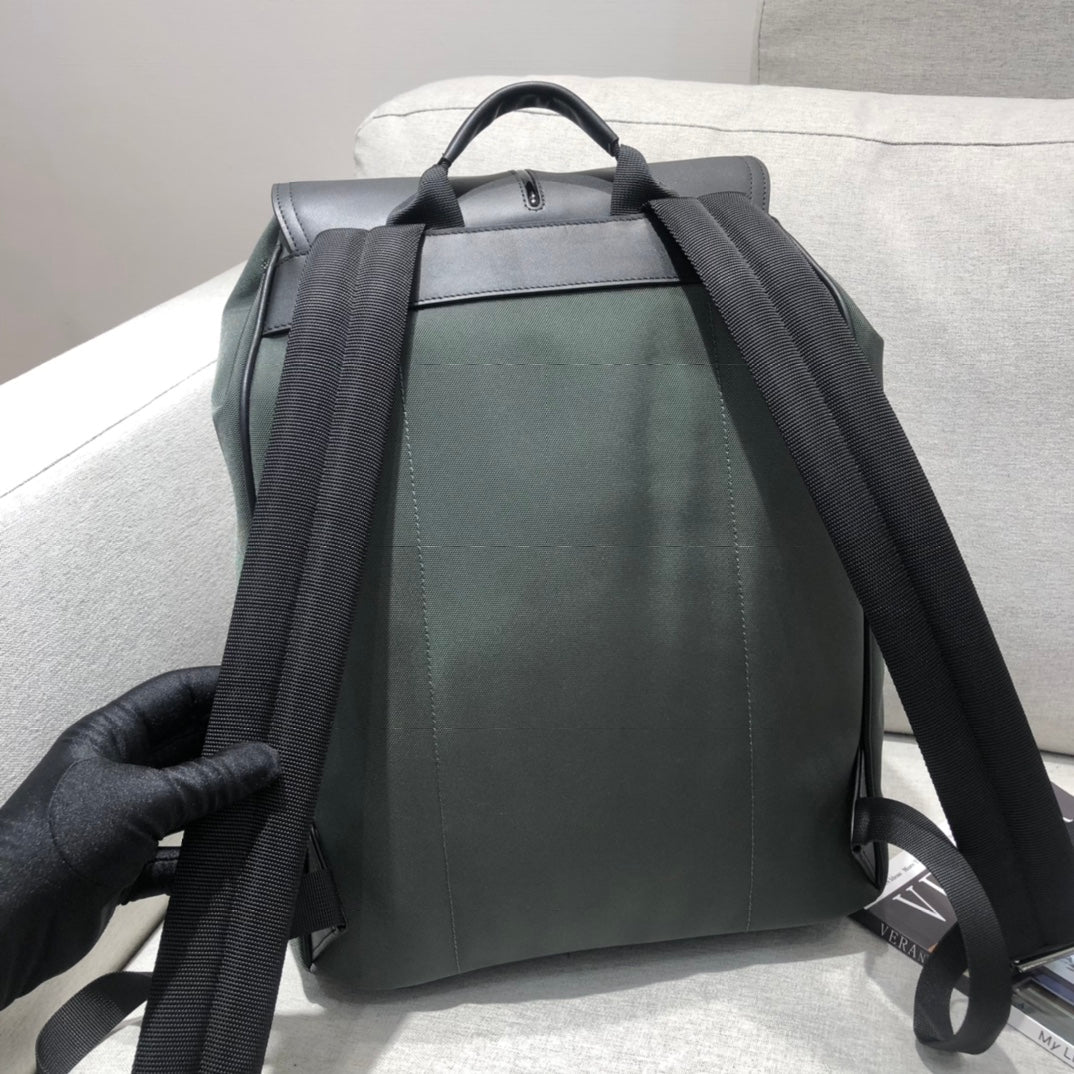 Men’s Casual Backpack