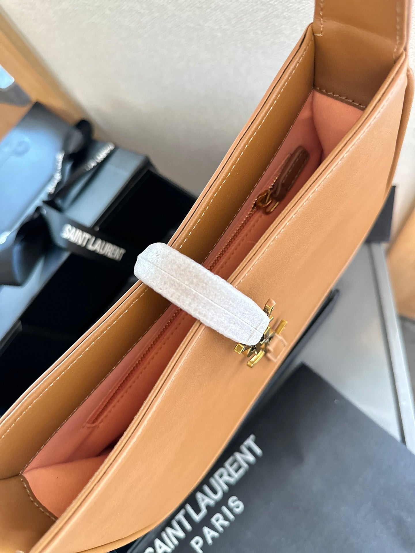 Shoulder Bag – Minimal Edition